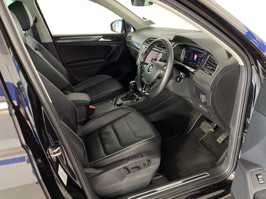 Photo '16' of Volkswagen Tiguan