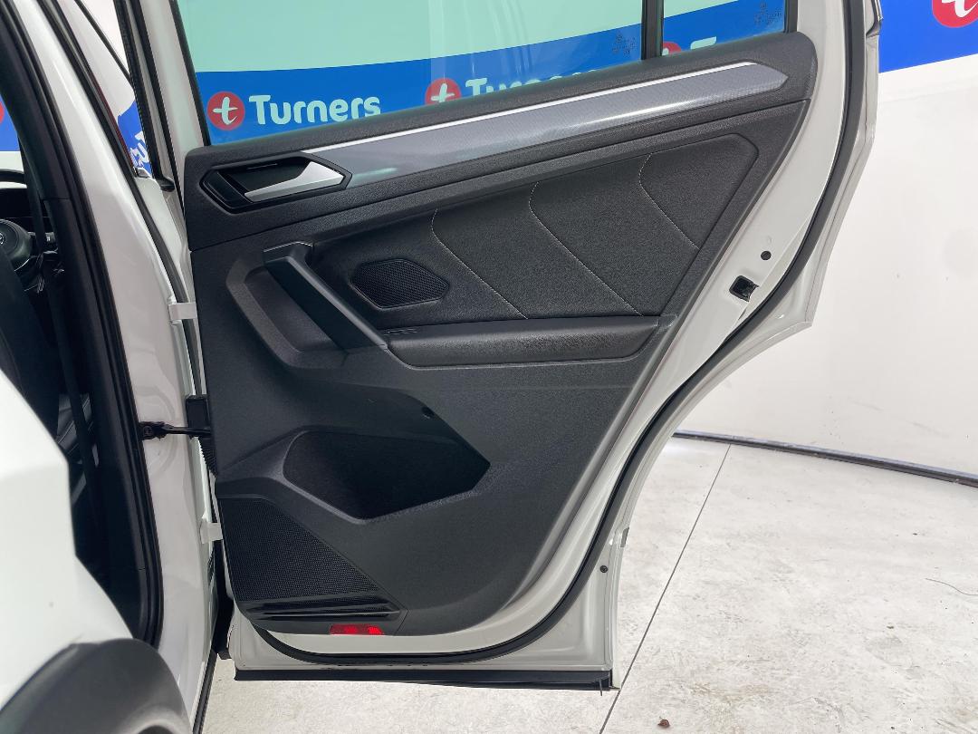 Photo '19' of Volkswagen Tiguan