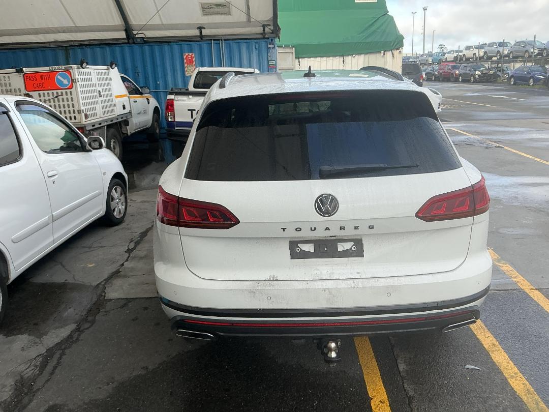 Photo '10' of Volkswagen Touareg V6S 210KW TDI Photo '10' of Volkswagen Touareg V6S 210KW TDI