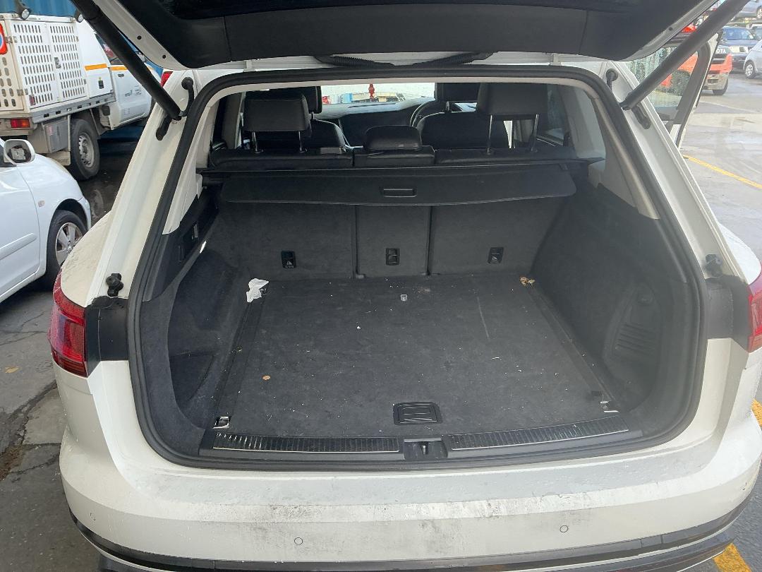 Photo '22' of Volkswagen Touareg V6S 210KW TDI Photo '22' of Volkswagen Touareg V6S 210KW TDI