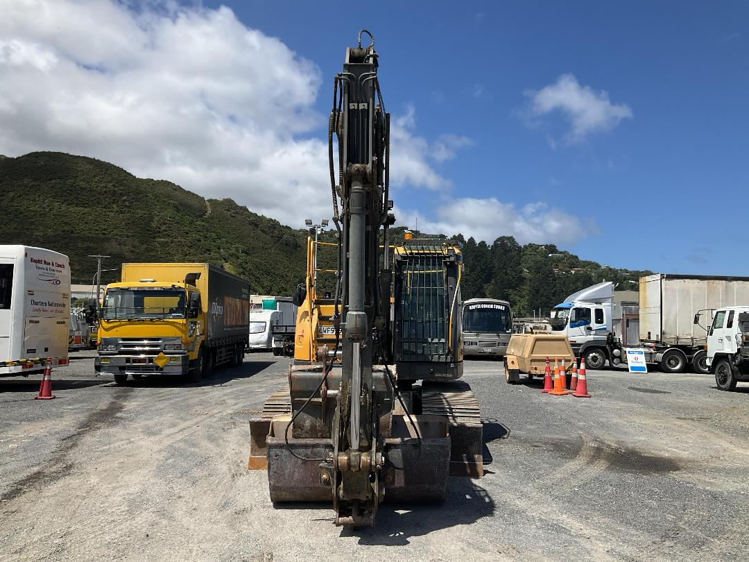 Photo '10' of Volvo ECR145CL Excavator Photo '10' of Volvo ECR145CL Excavator