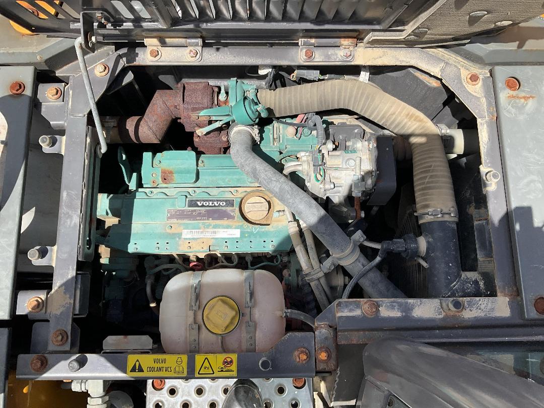 Photo '20' of Volvo ECR145CL Excavator Photo '20' of Volvo ECR145CL Excavator