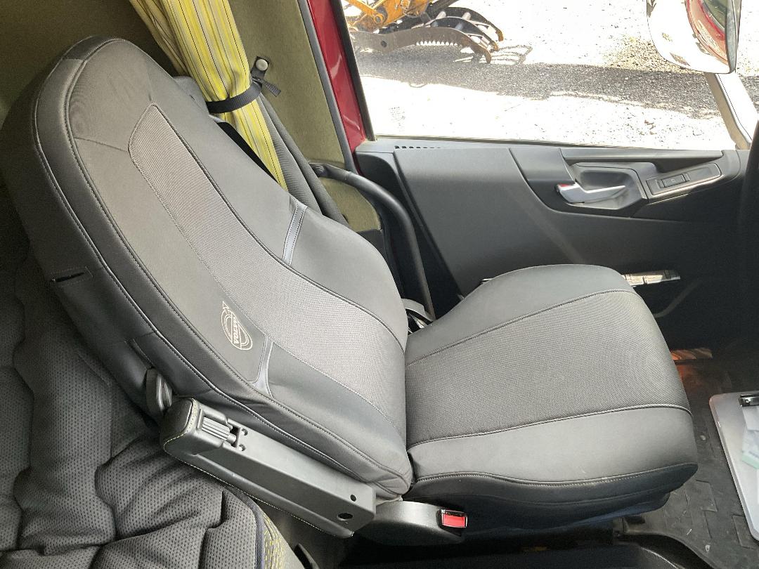 Photo '15' of Volvo FH16 600 SERIES 4 6X4R Logger