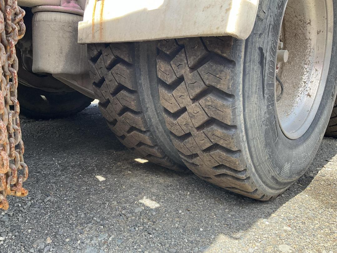 Photo '23' of Volvo FH16 600 SERIES 4 6X4R Logger