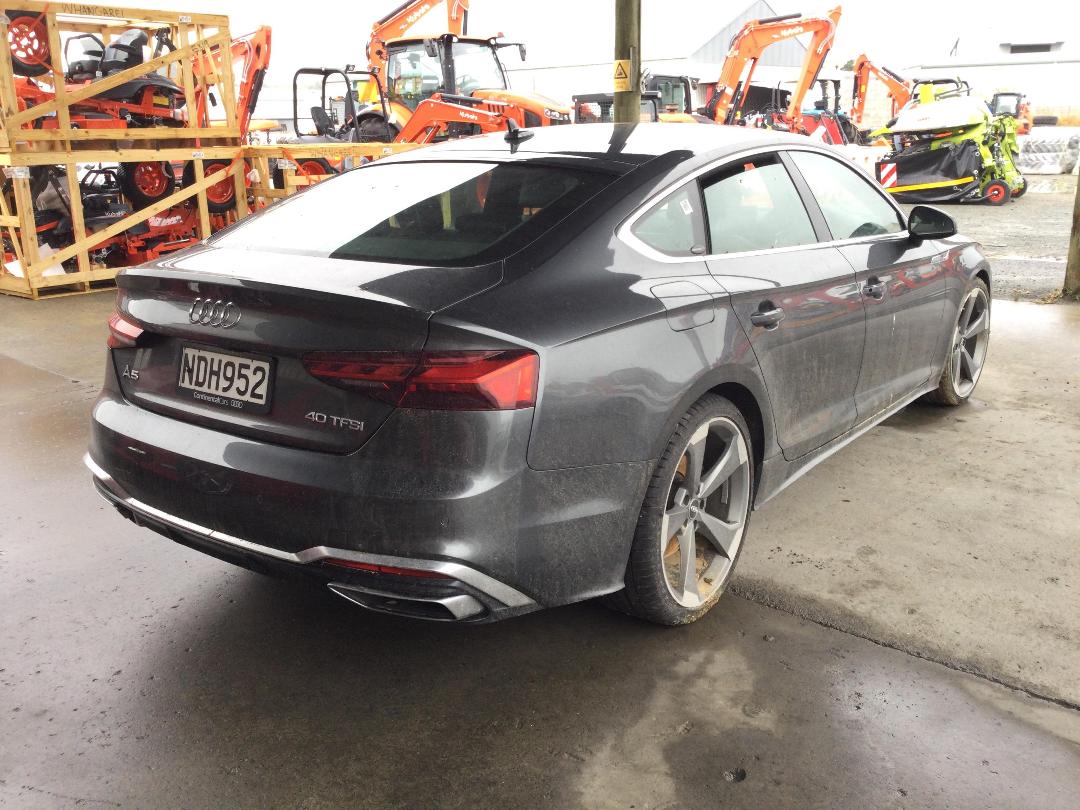 Photo '7' of Audi A5 Sportback 40 Tfsi S Photo '7' of Audi A5 Sportback 40 Tfsi S