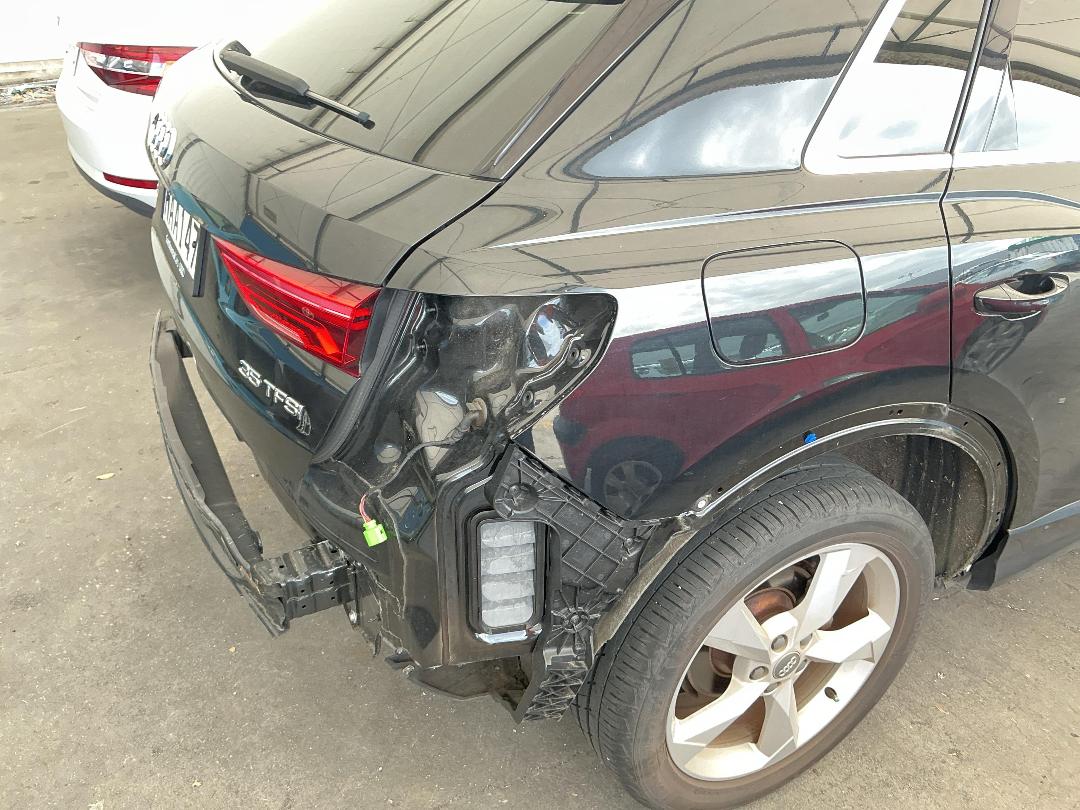 Photo '12' of Audi Q3 Q3 35 Tfsi Advanced