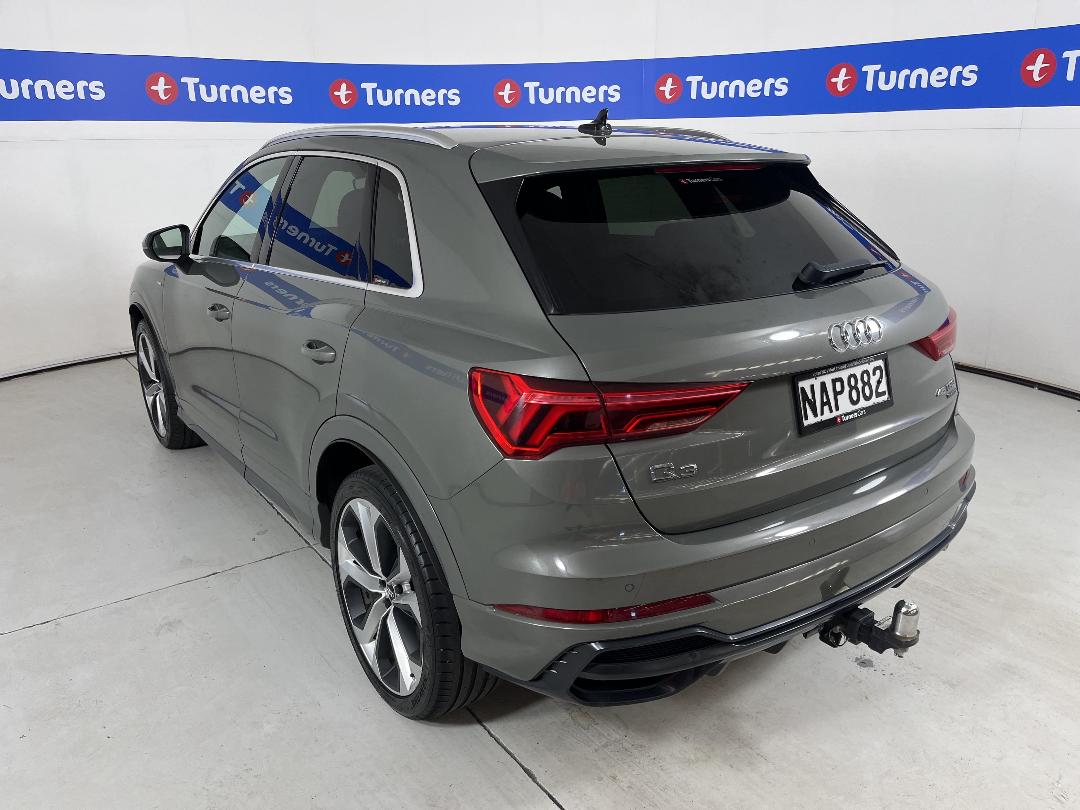 Photo '5' of Audi Q3 Photo '5' of Audi Q3