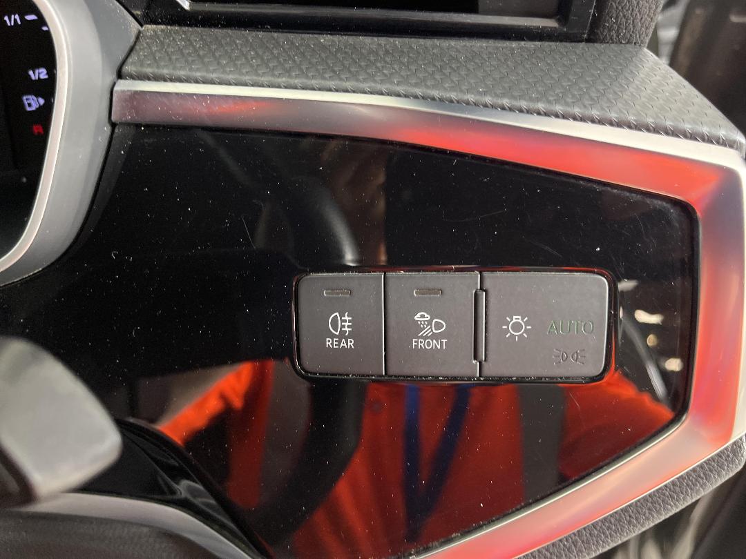 Photo '27' of Audi Q3 Photo '27' of Audi Q3