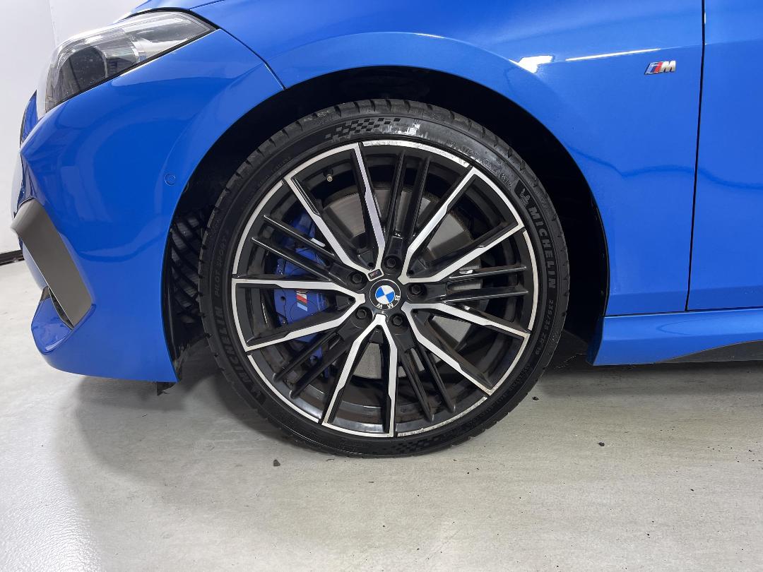 Photo '10' of BMW 2 Series