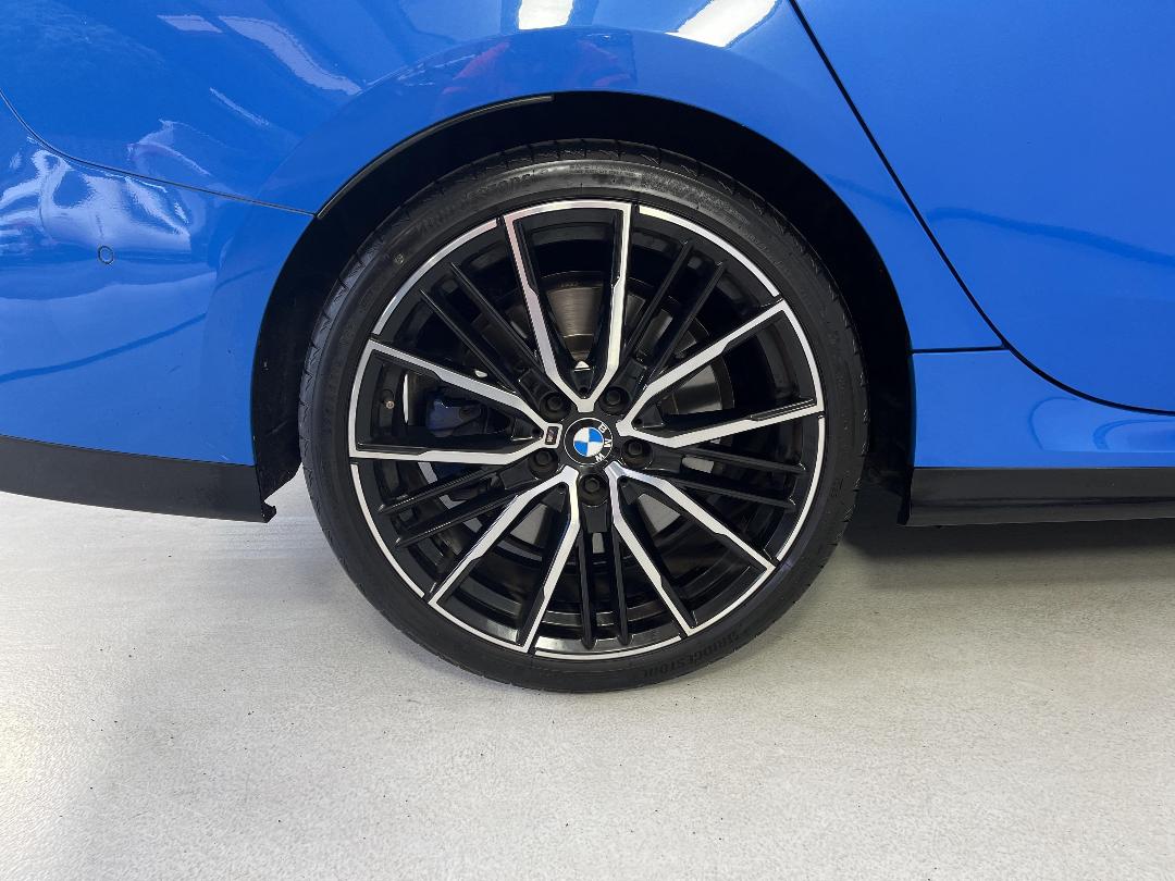 Photo '12' of BMW 2 Series