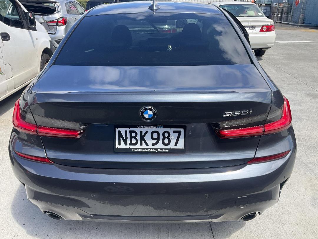 Photo '4' of BMW 3 Series 330I Photo '4' of BMW 3 Series 330I