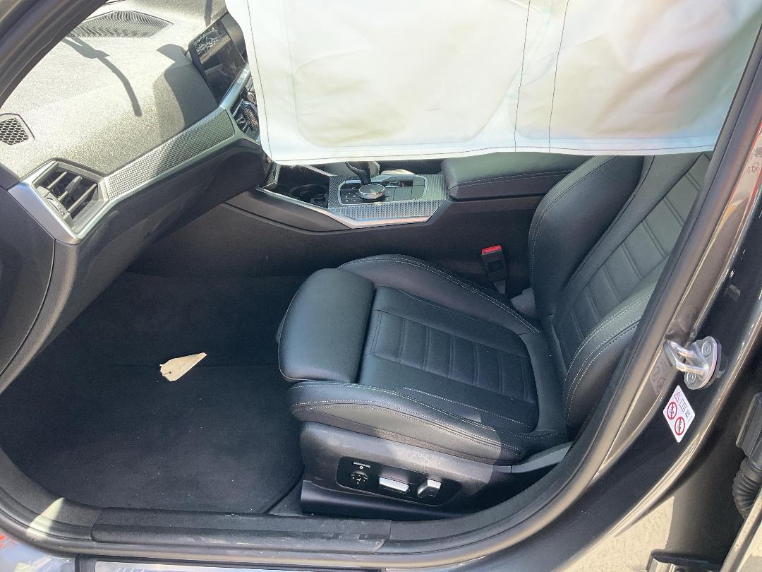 Photo '7' of BMW 3 Series 330I Photo '7' of BMW 3 Series 330I