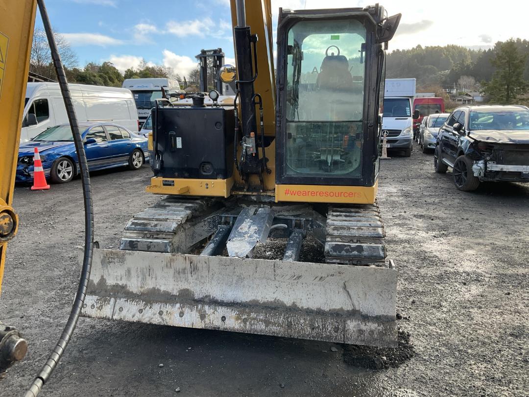 Photo '10' of Caterpillar 307.5 Excavator