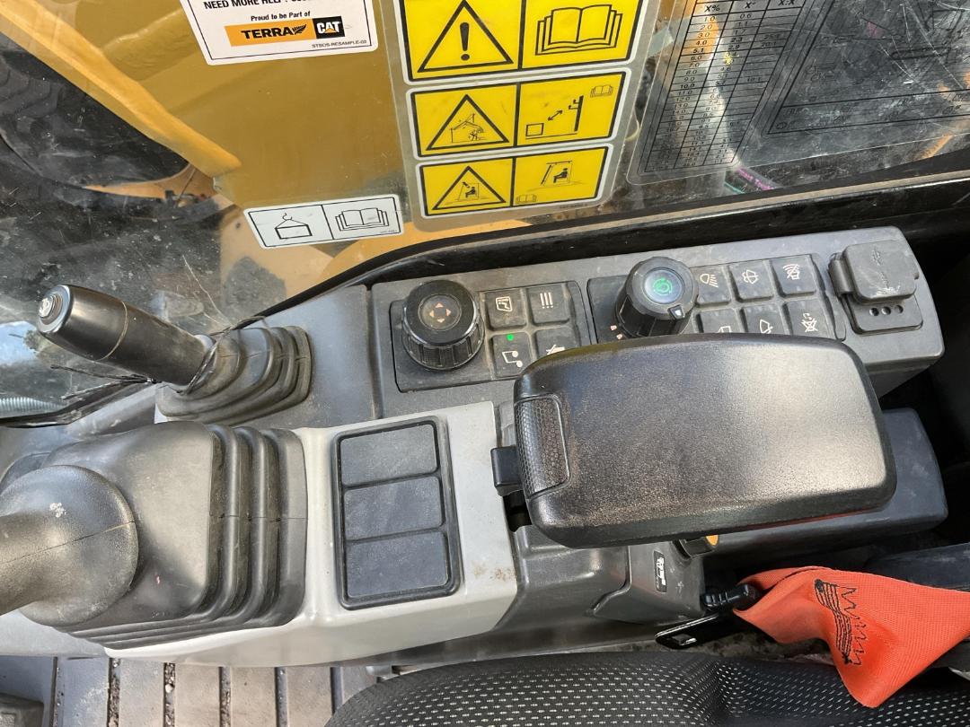 Photo '20' of Caterpillar 307.5 Excavator