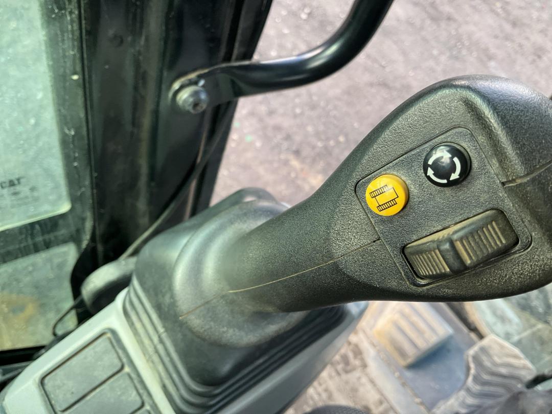 Photo '25' of Caterpillar 307.5 Excavator