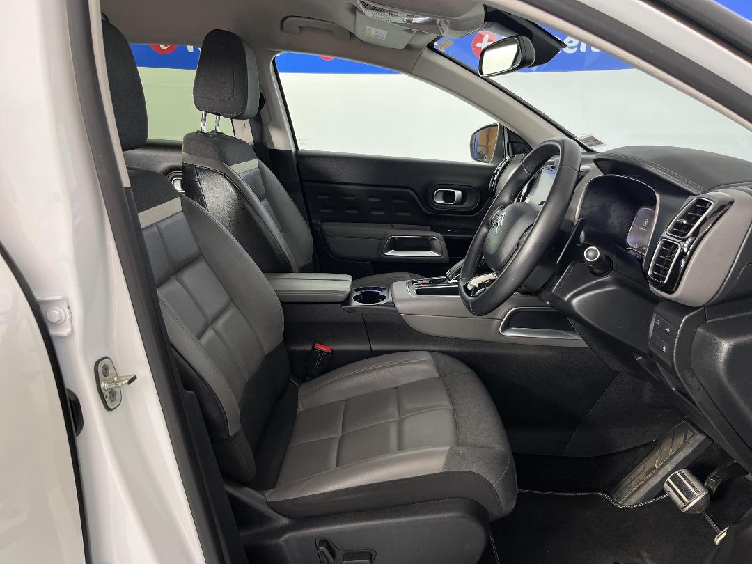 Photo '16' of Citroen C5 Aircross