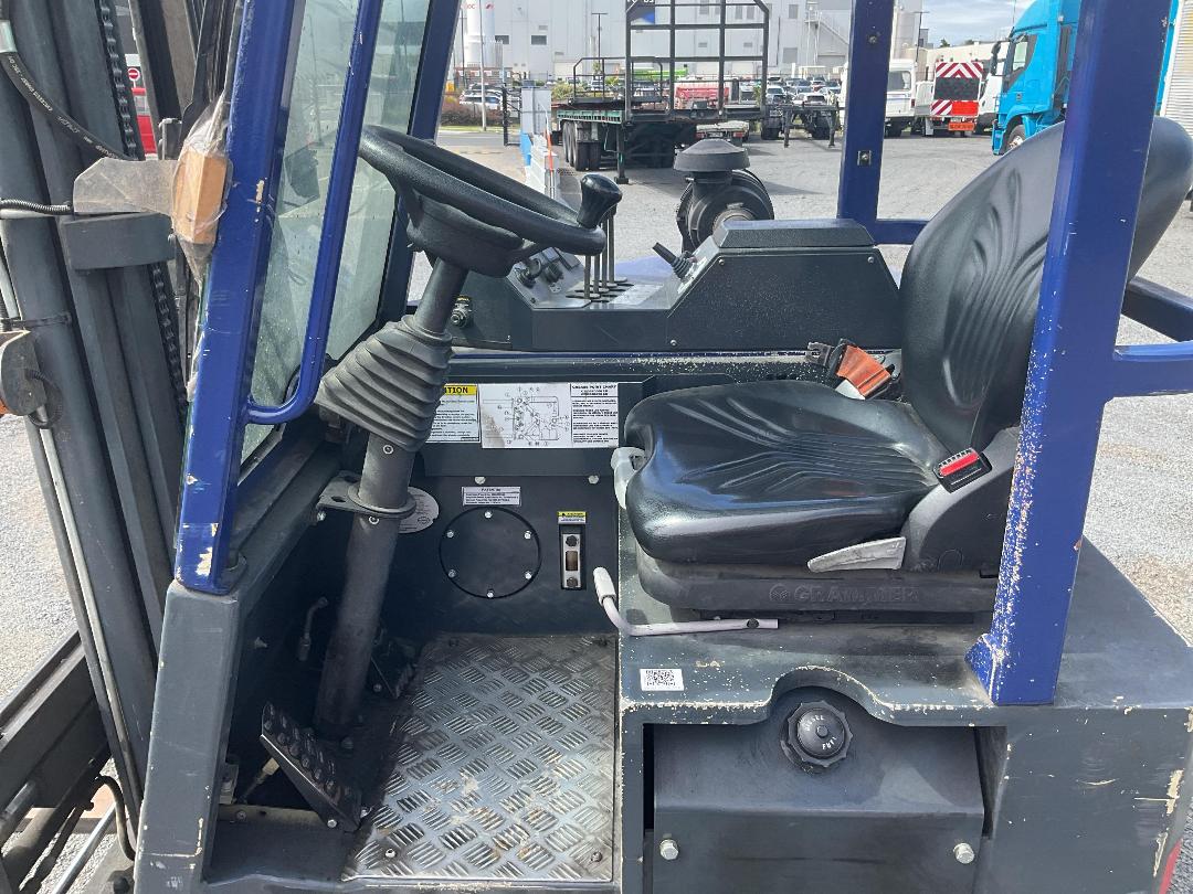 Photo '12' of Combilift CB2500 Forklift