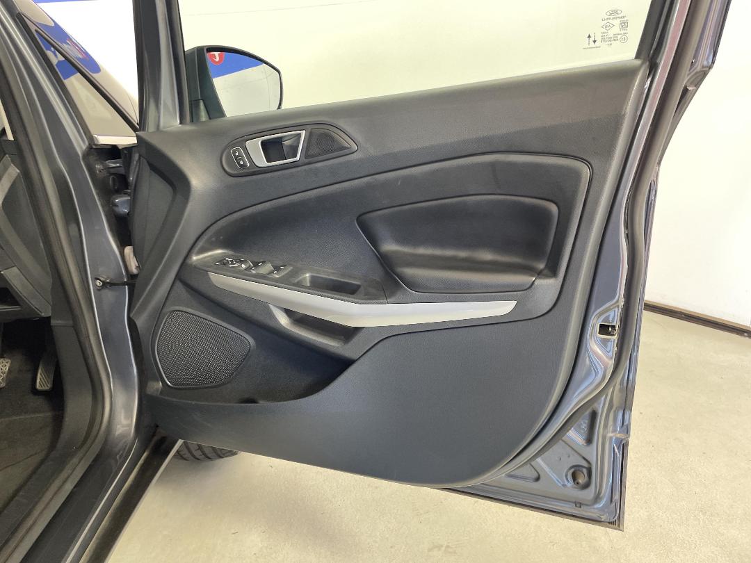 Photo '15' of Ford Ecosport Photo '15' of Ford Ecosport