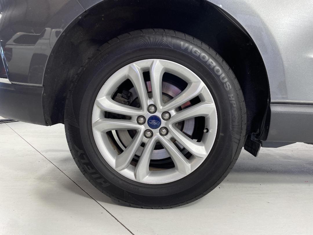 Photo '12' of Ford Endura