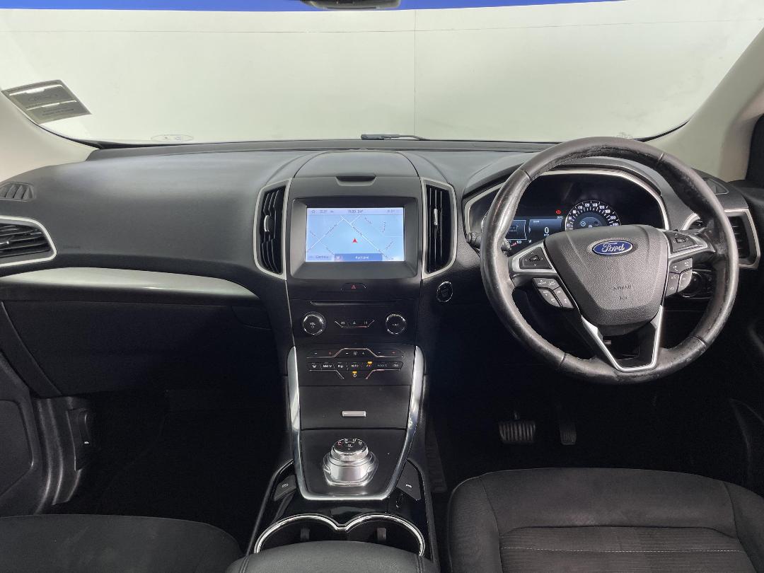 Photo '18' of Ford Endura