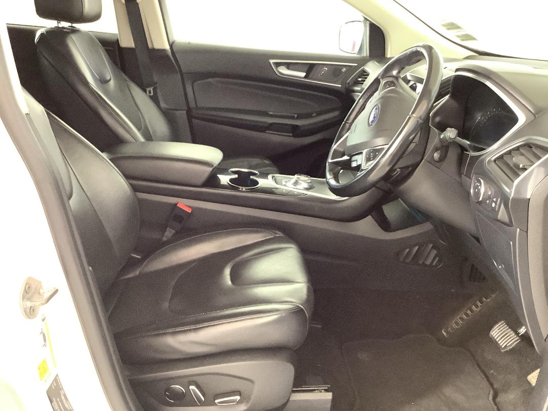 Photo '16' of Ford Endura