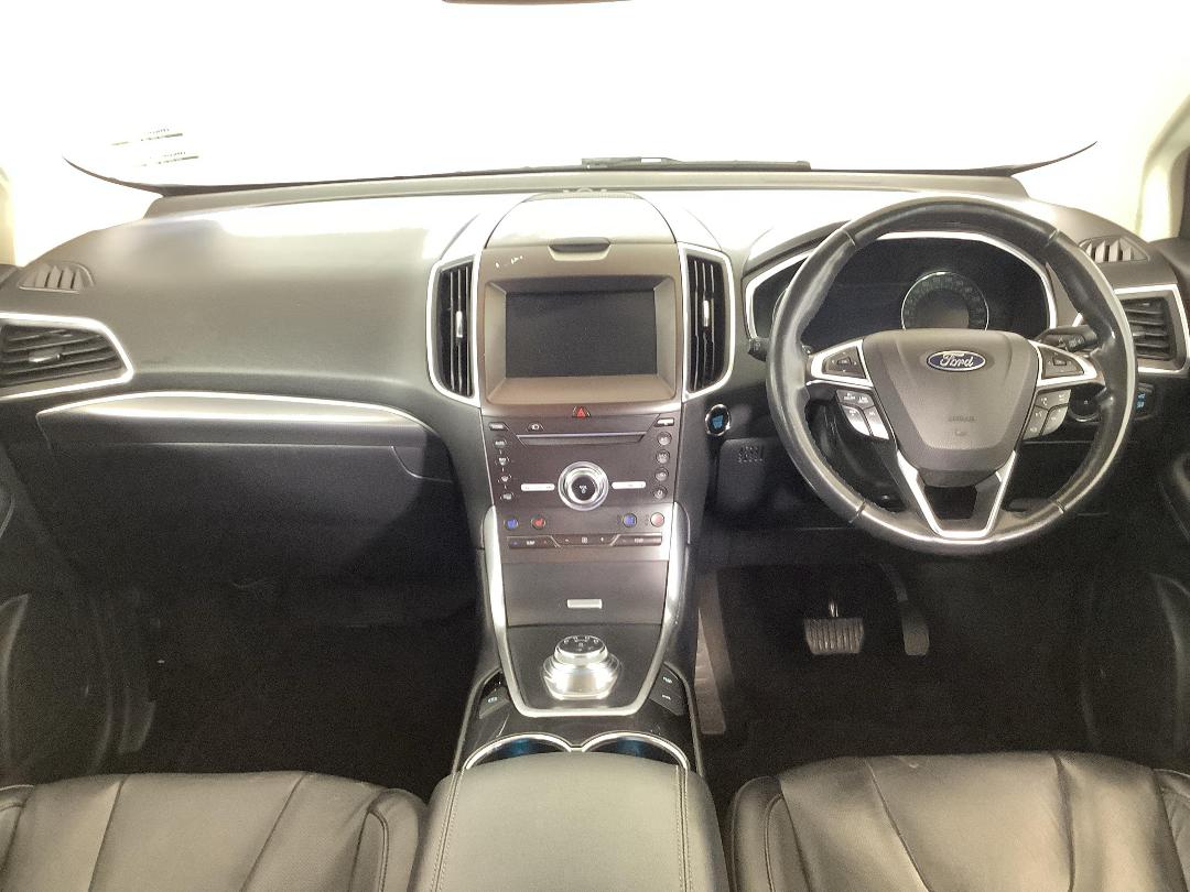 Photo '17' of Ford Endura