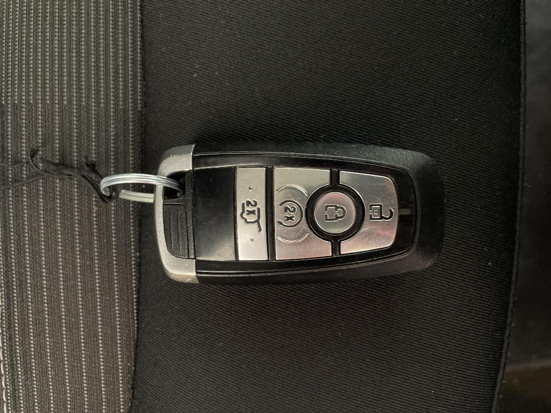 Photo '22' of Ford Endura