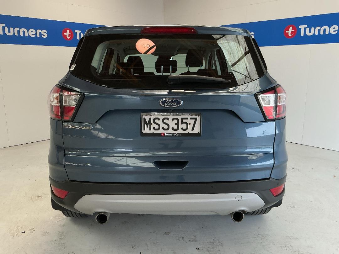 Photo '6' of Ford Escape