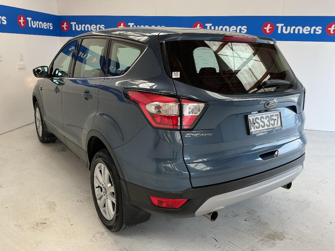 Photo '5' of Ford Escape