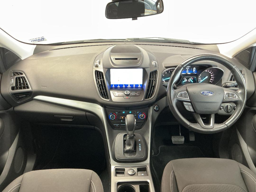 Photo '17' of Ford Escape