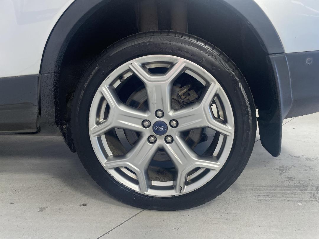 Photo '11' of Ford Escape Photo '11' of Ford Escape