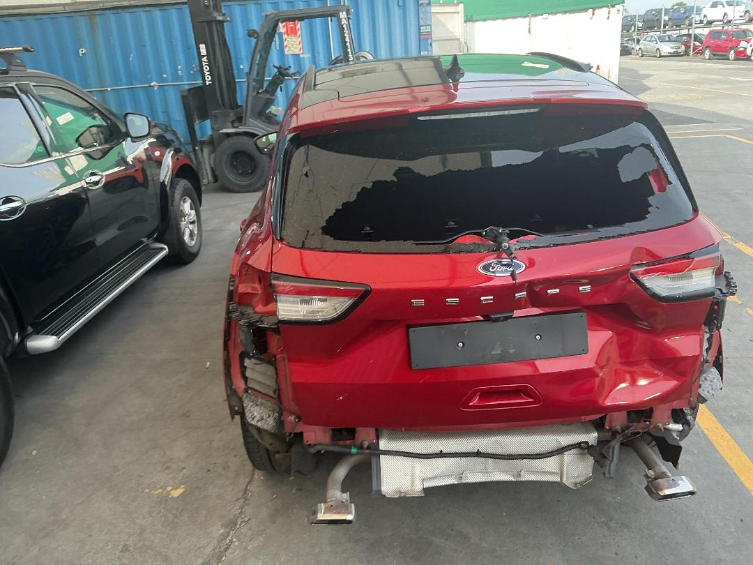 Photo '9' of Ford Escape ST-Line X Ecoboost Photo '9' of Ford Escape ST-Line X Ecoboost