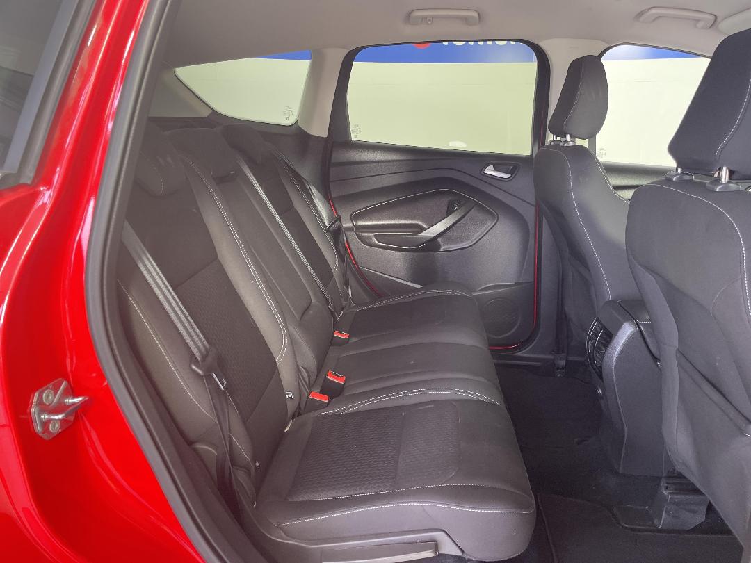 Photo '20' of Ford Escape