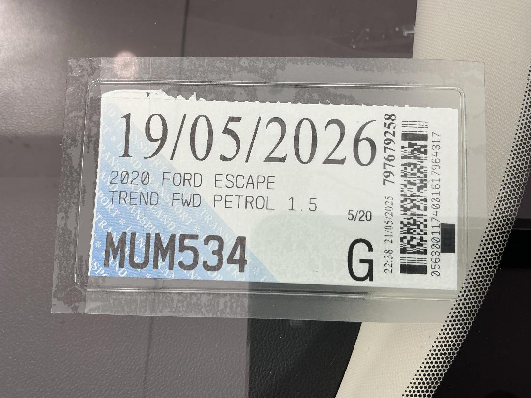 Photo '28' of Ford Escape Photo '28' of Ford Escape