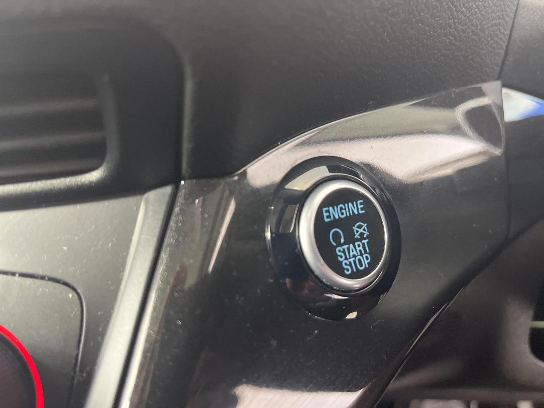 Photo '29' of Ford Escape