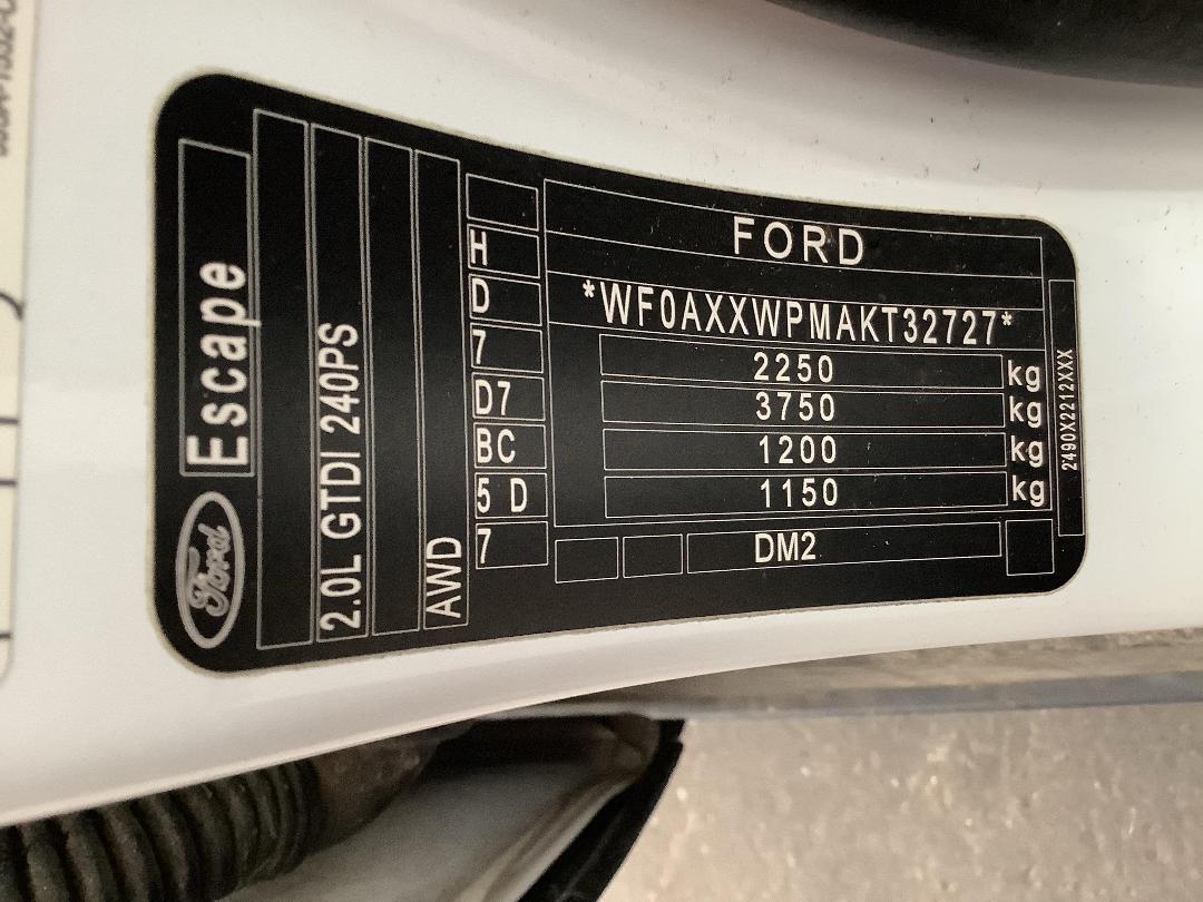 Photo '13' of Ford Escape Trend AWD Petrol