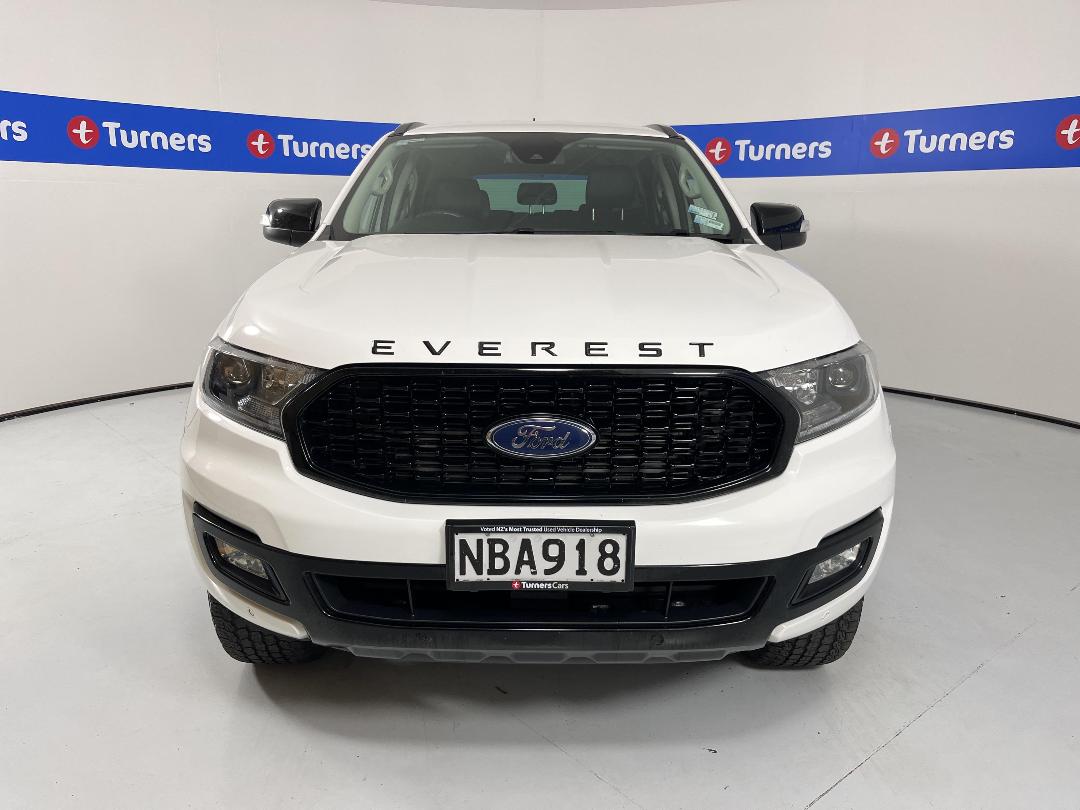 Photo '2' of Ford Everest