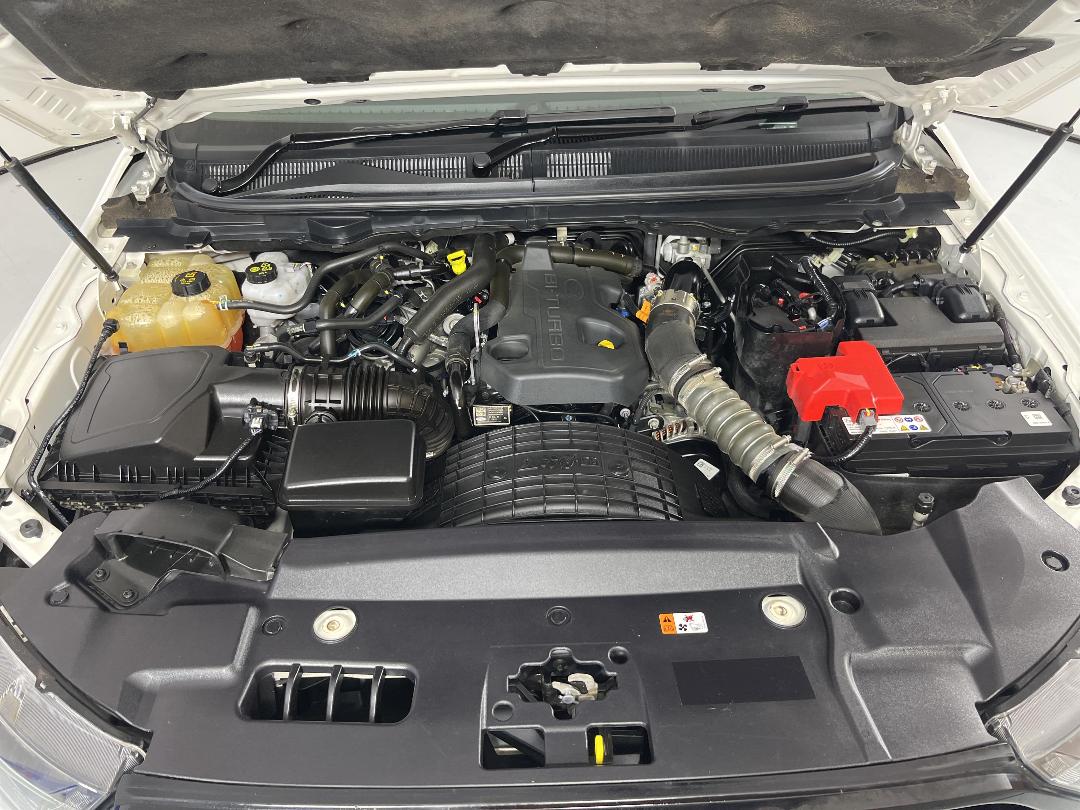 Photo '13' of Ford Everest