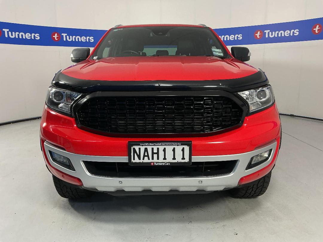 Photo '2' of Ford Everest