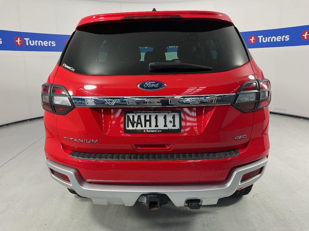 Photo '6' of Ford Everest