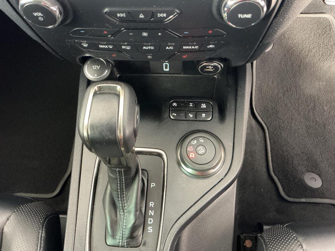 Photo '23' of Ford Everest