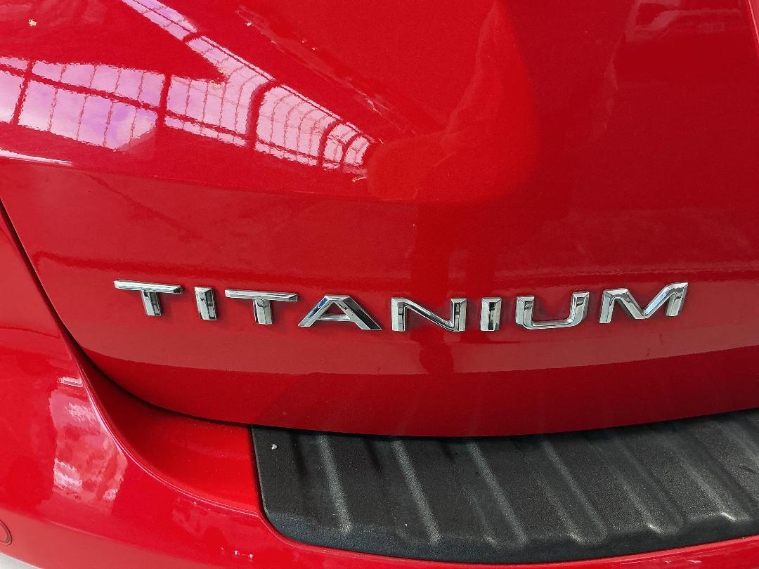 Photo '30' of Ford Everest