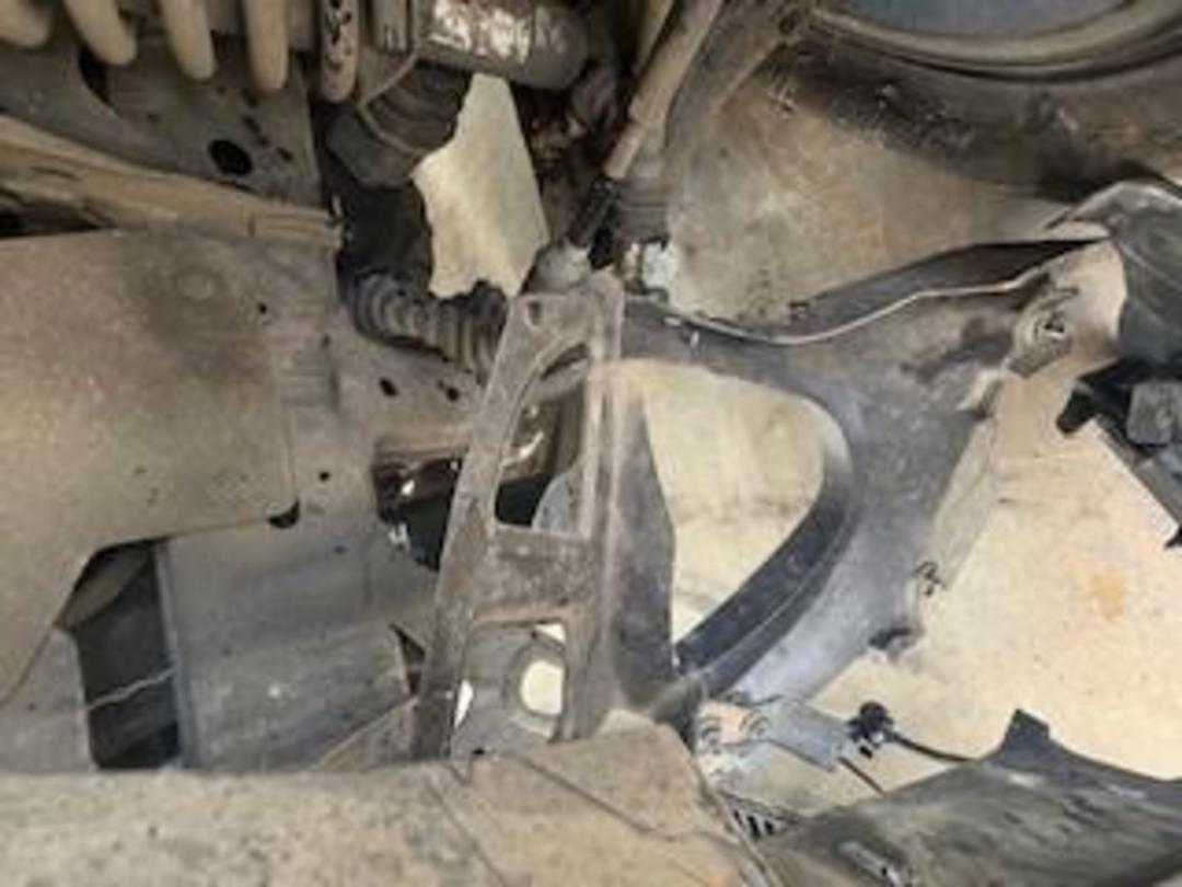 Photo '17' of Ford Everest Sport