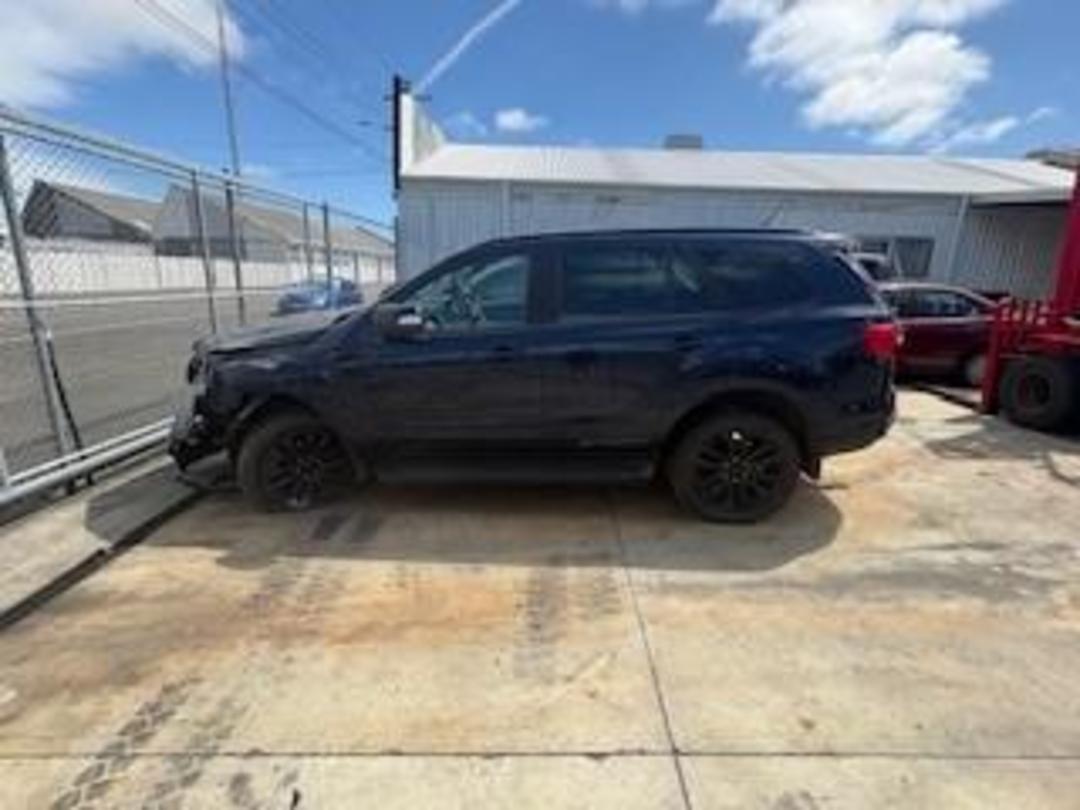 Photo '6' of Ford Everest Sport