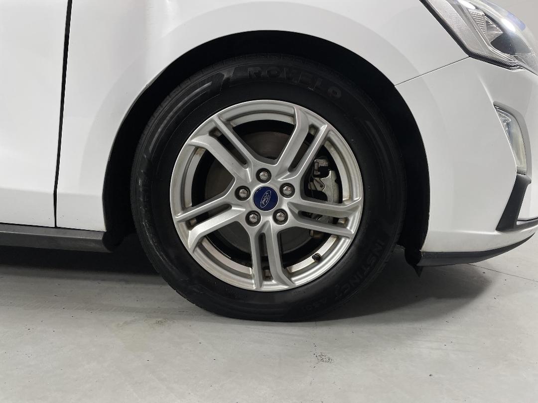 Photo '9' of Ford Focus