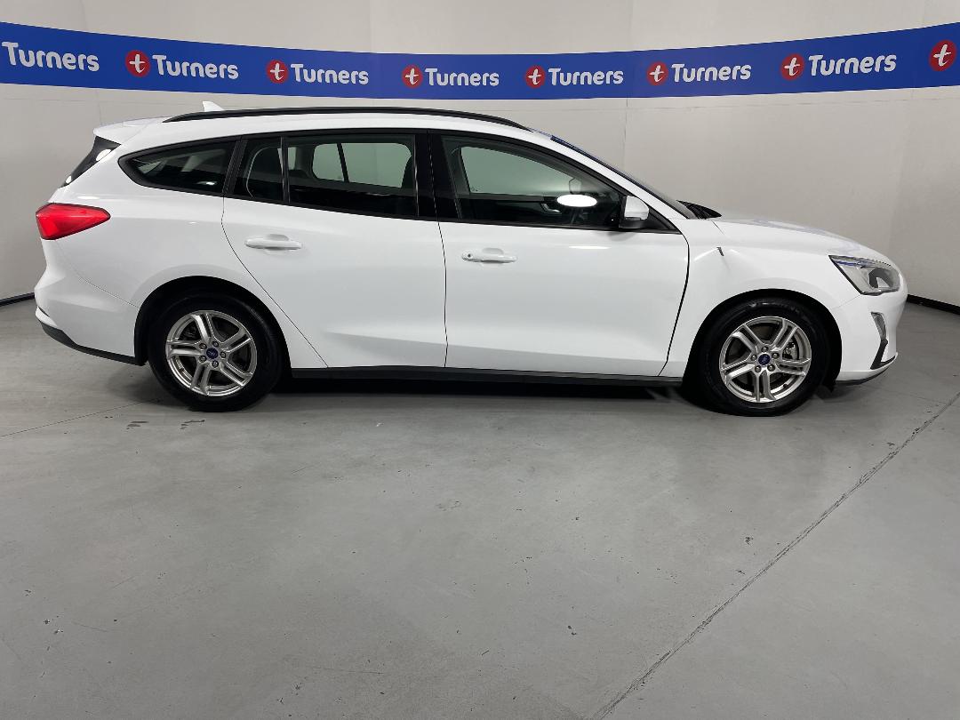 Photo '23' of Ford Focus