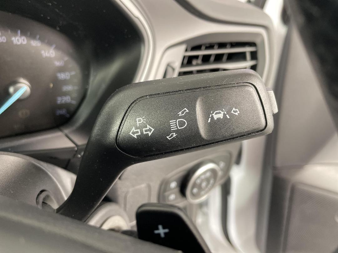 Photo '28' of Ford Focus