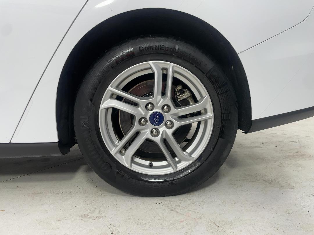 Photo '11' of Ford Focus Photo '11' of Ford Focus