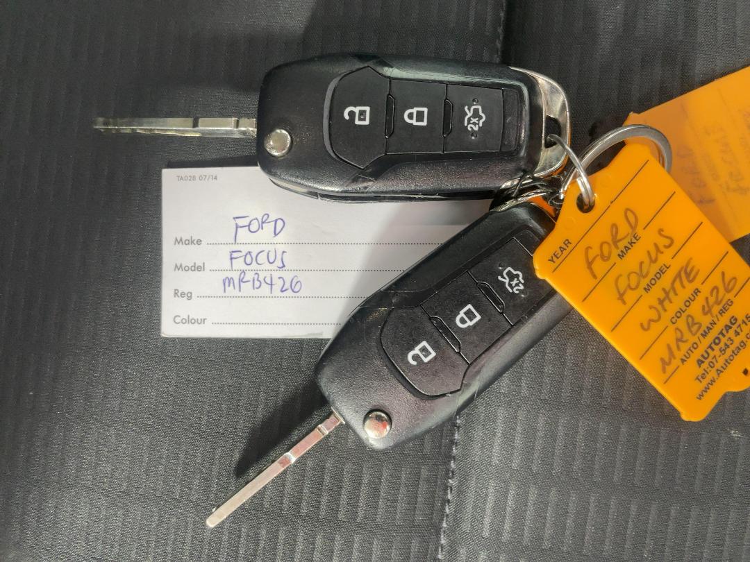 Photo '22' of Ford Focus Photo '22' of Ford Focus