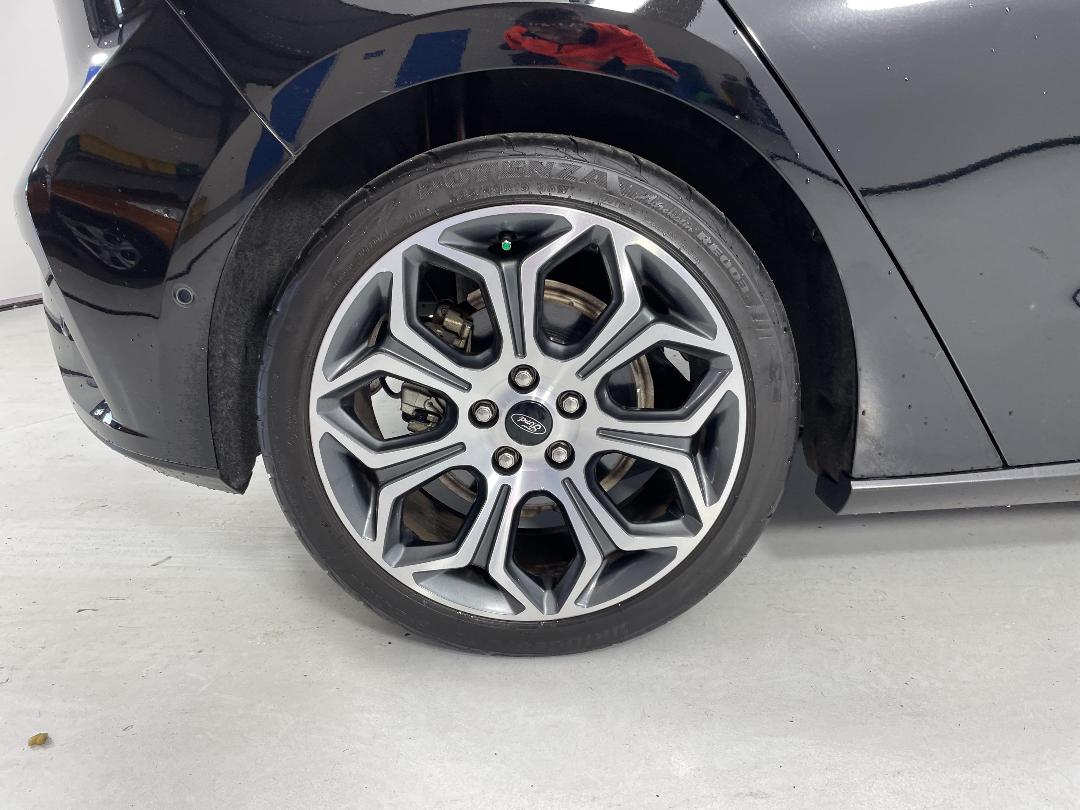 Photo '12' of Ford Focus Photo '12' of Ford Focus